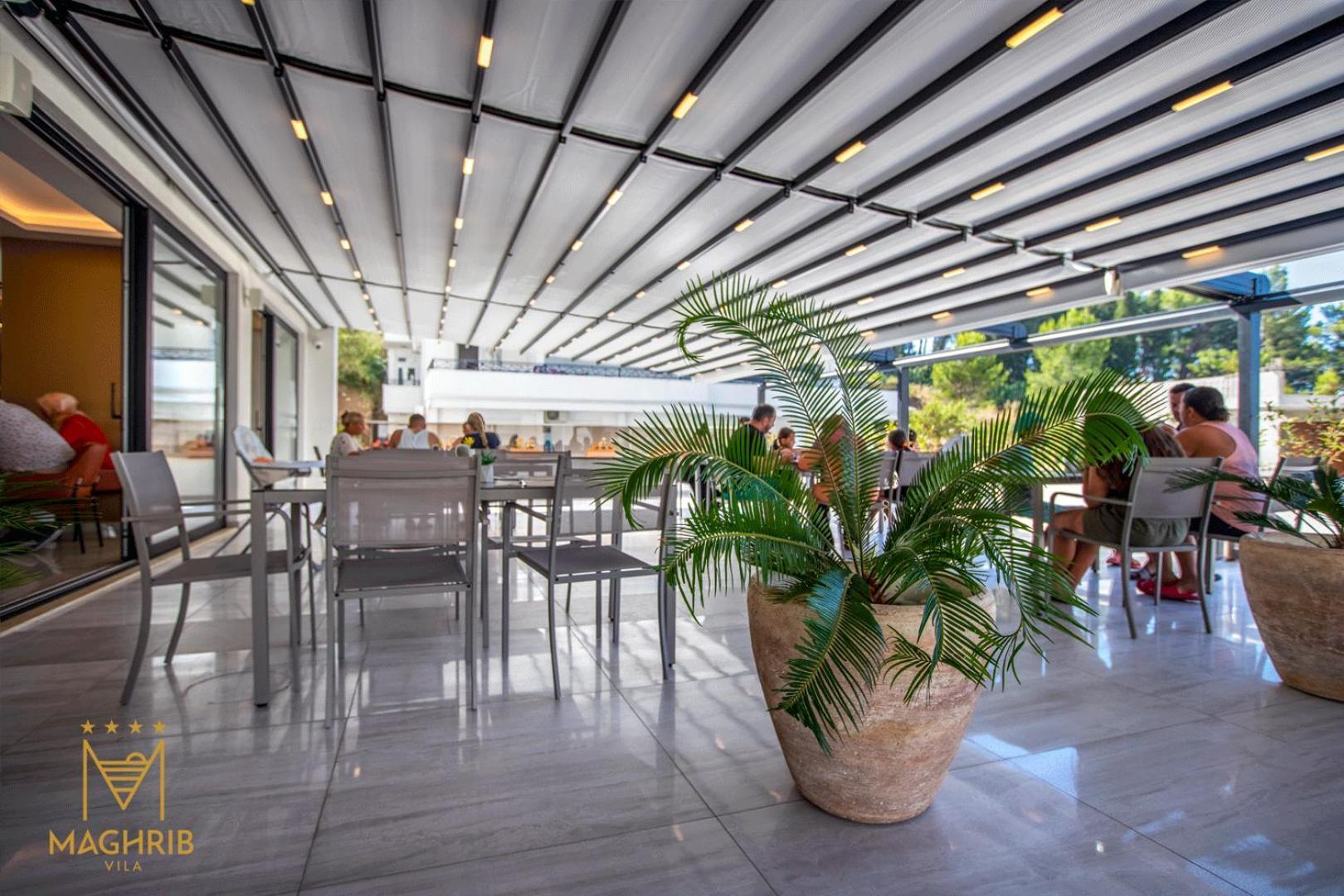 Maghrib Hotel Ulcinj Kültér fotó