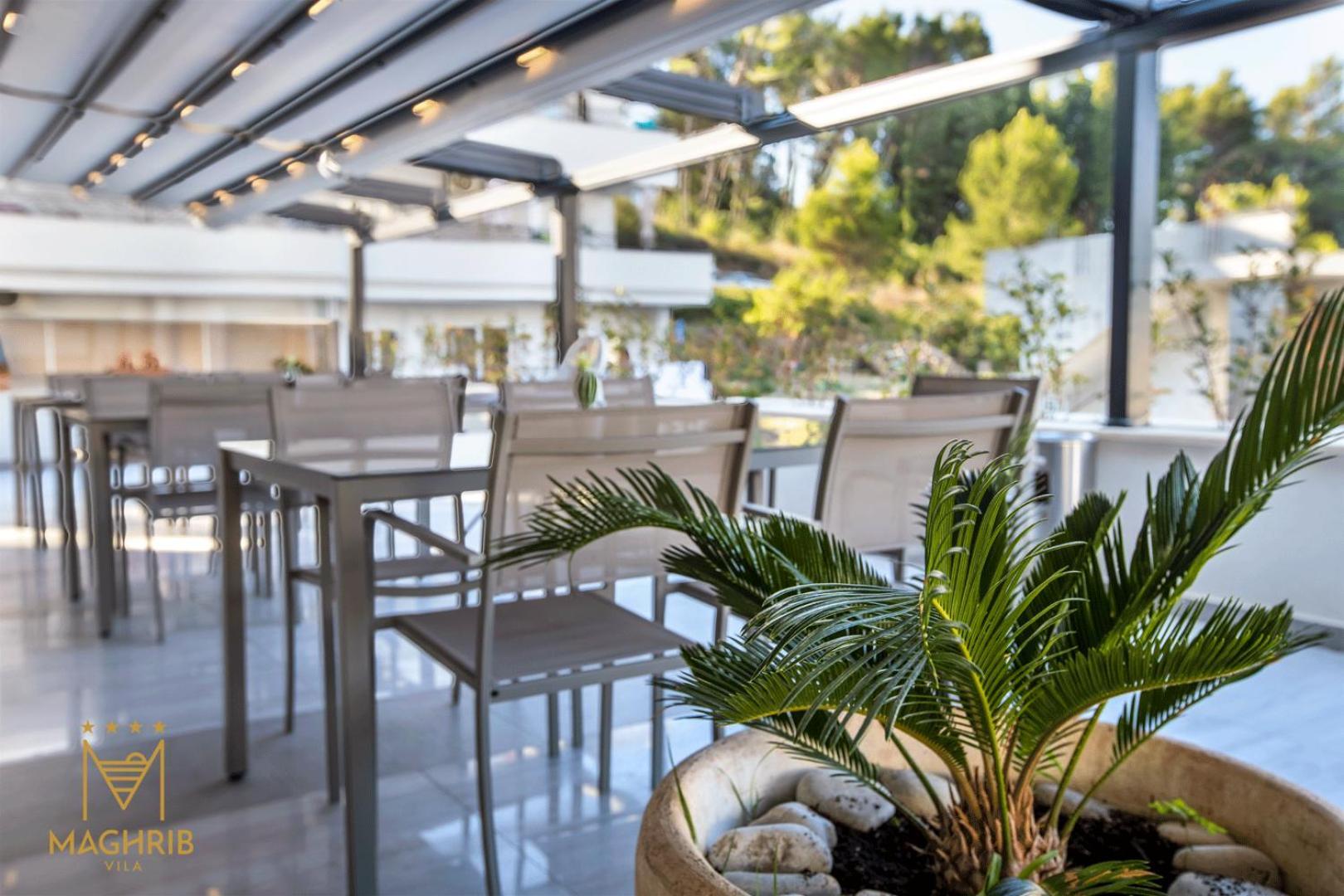 Maghrib Hotel Ulcinj Kültér fotó