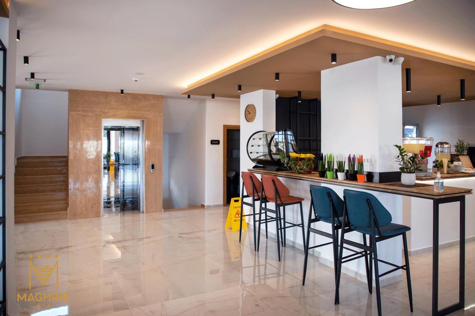 Maghrib Hotel Ulcinj Kültér fotó