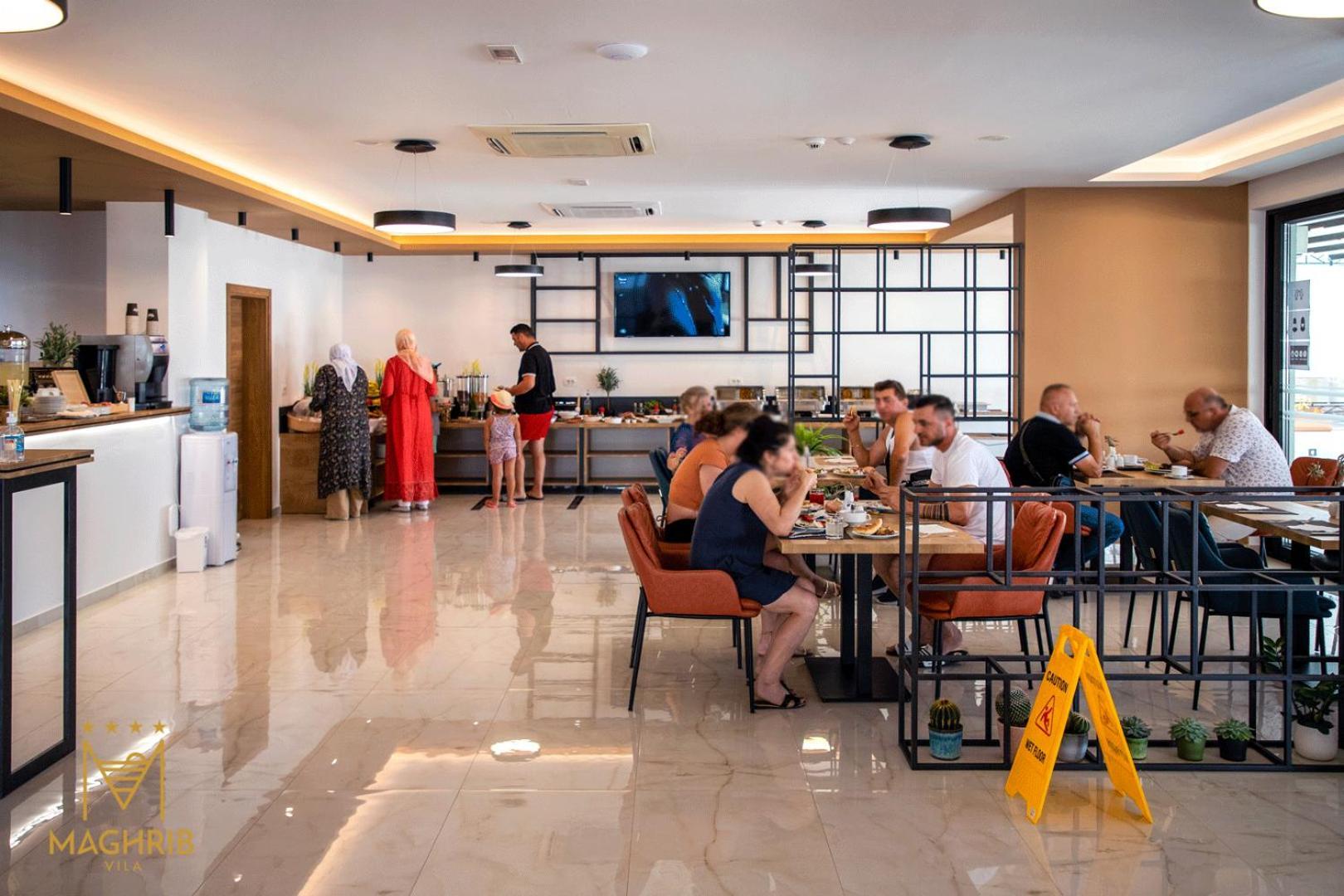 Maghrib Hotel Ulcinj Kültér fotó