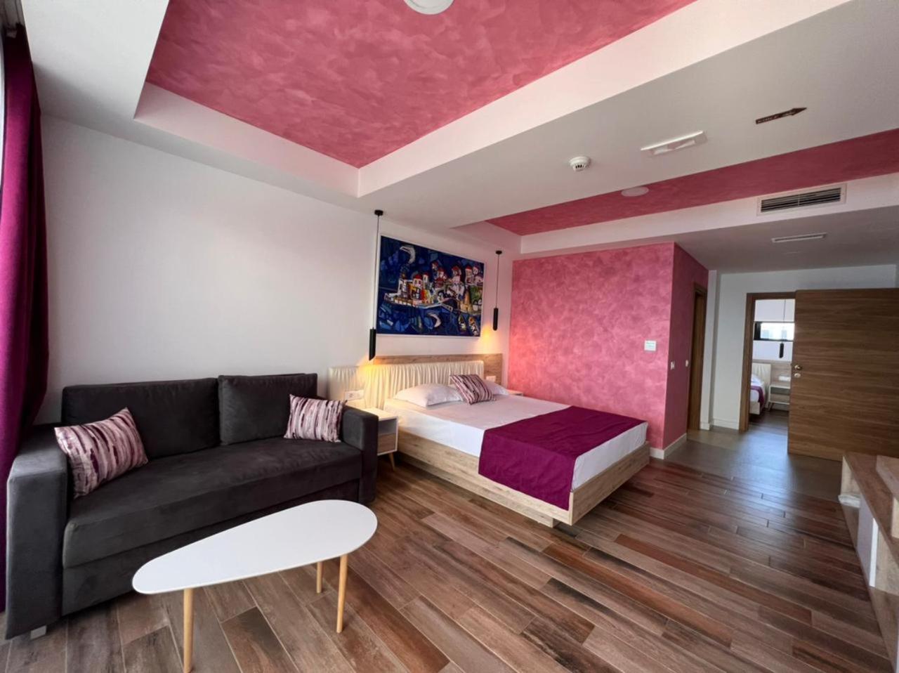 Maghrib Hotel Ulcinj Kültér fotó